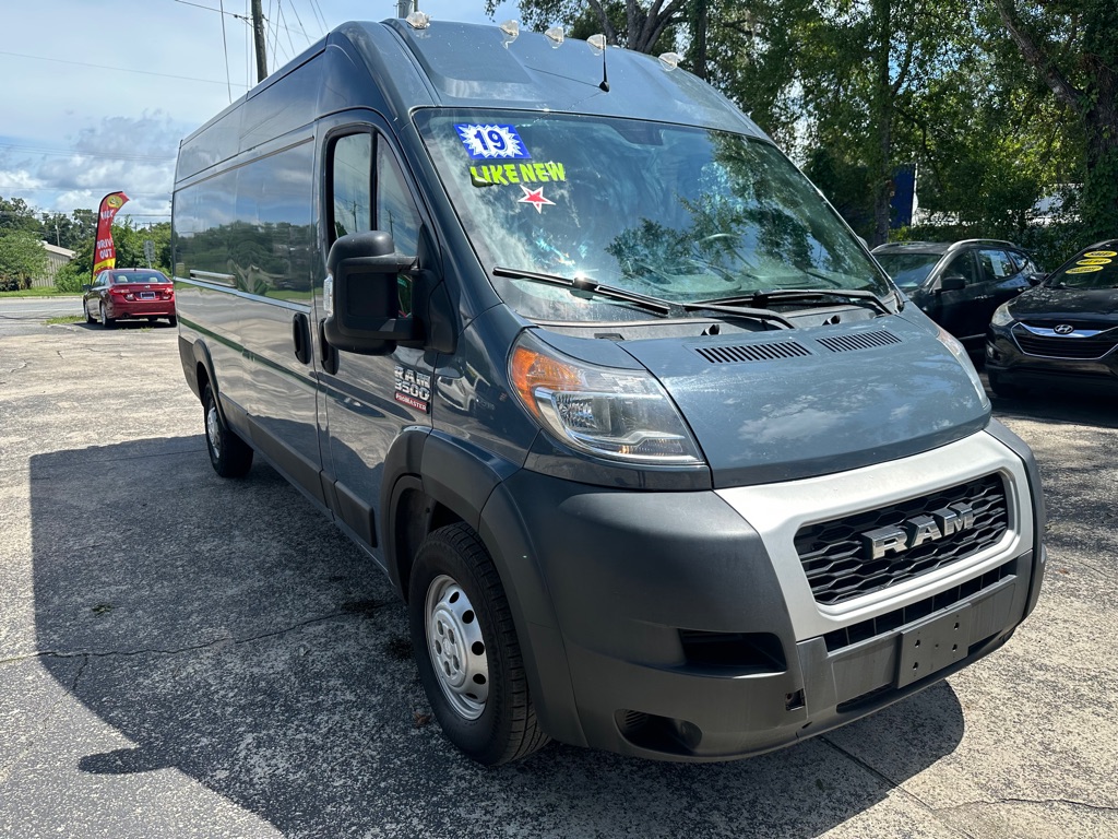 Photo 7 of this RAM PROMASTER 3500