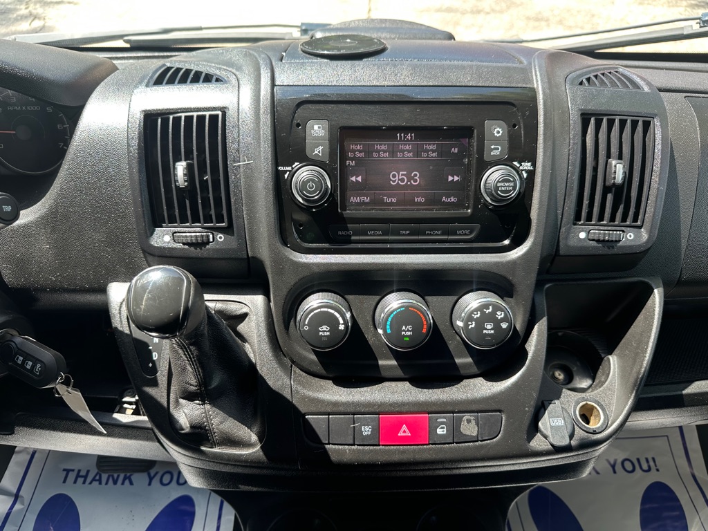 Photo 14 of this RAM PROMASTER 3500