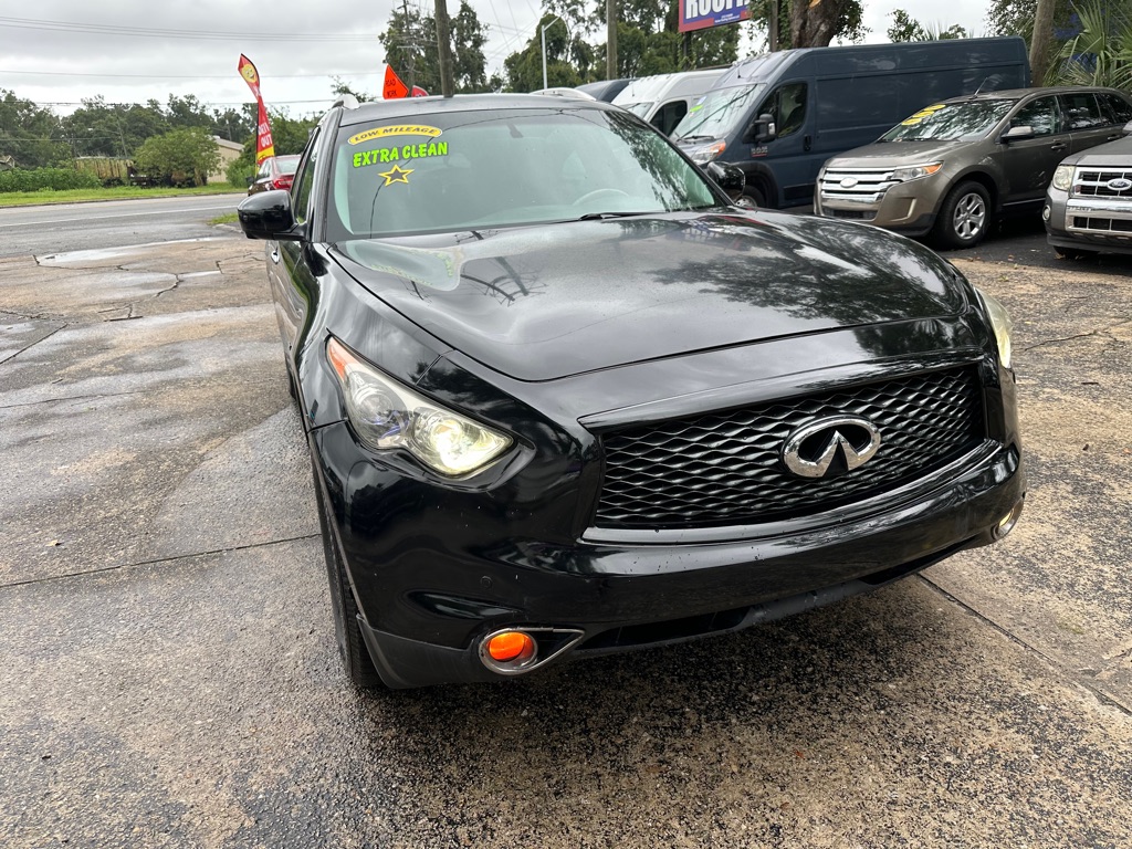 Photo 7 of this INFINITI FX37
