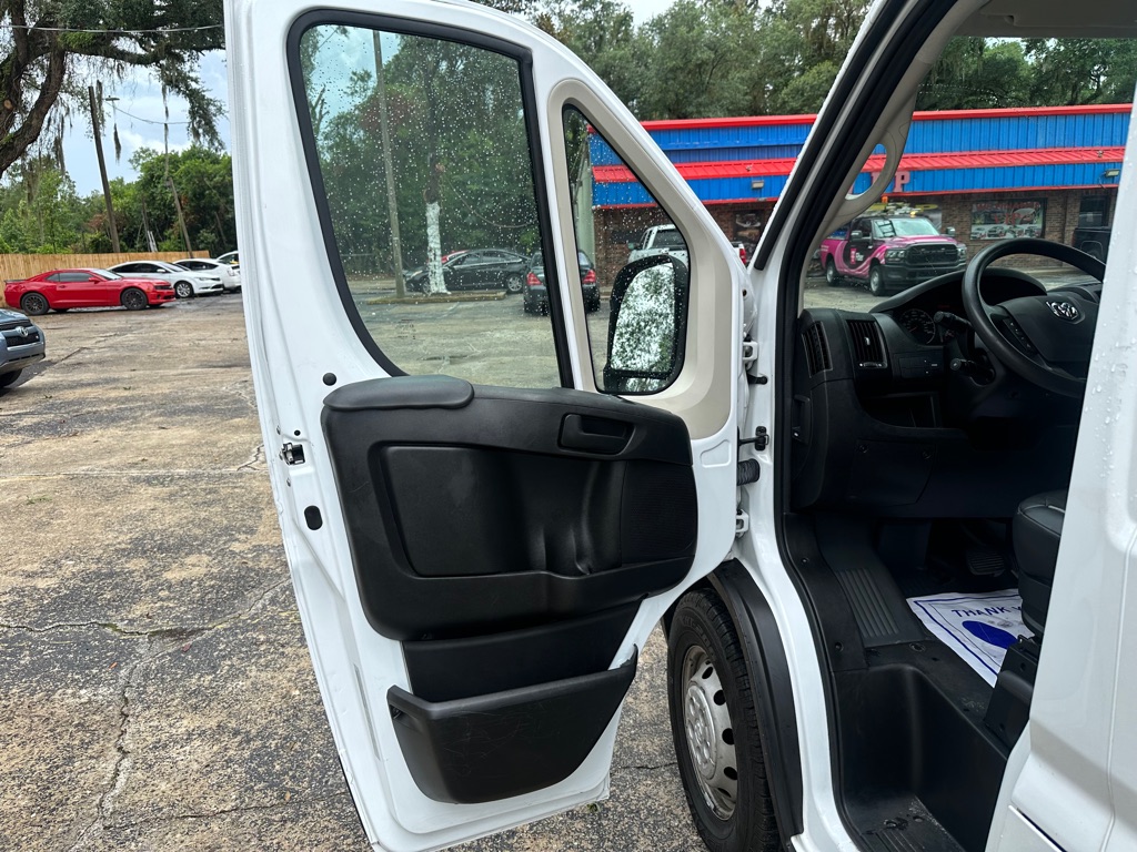 Photo 9 of this RAM PROMASTER 3500