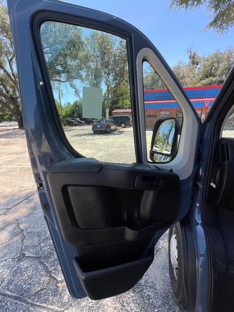 Photo 27 of this RAM PROMASTER 3500