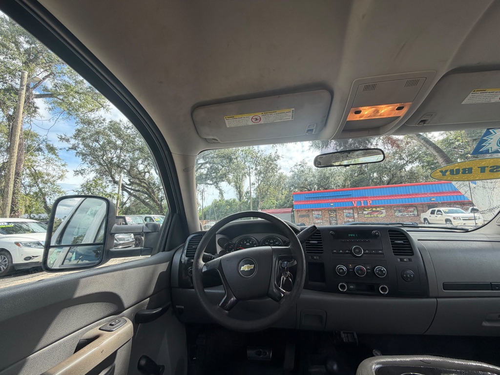 Photo 18 of this CHEVROLET SILVERADO 3500