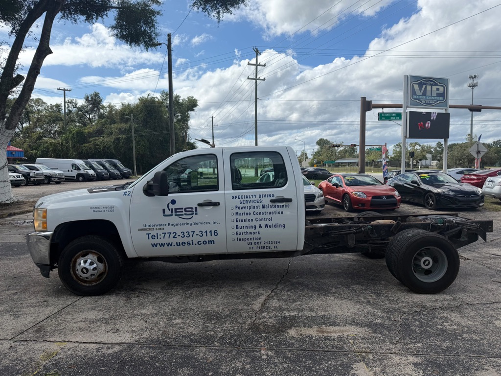 Photo 8 of this CHEVROLET SILVERADO 3500