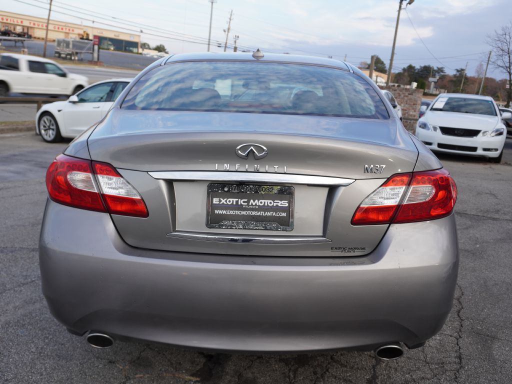 INFINITI M37 2011 INFINITI M37 JN1BY1AP3BM325663
