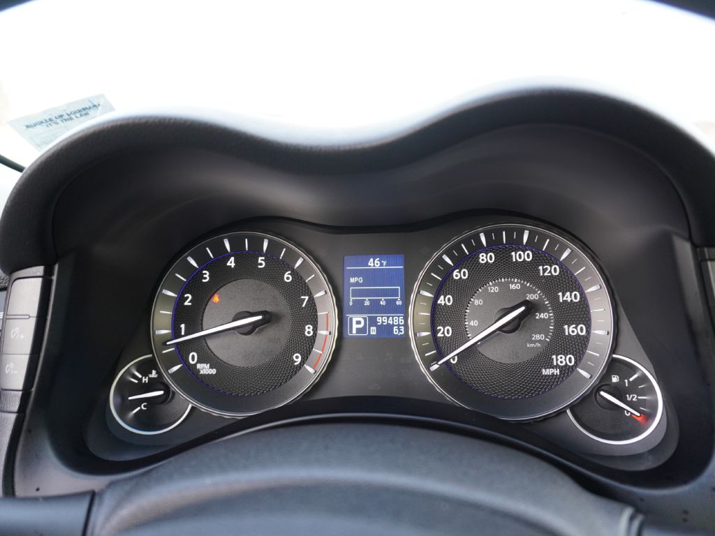 INFINITI M37 2011 INFINITI M37 JN1BY1AP3BM325663