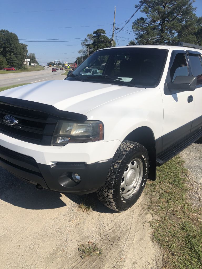 Photo 4 of this FORD EXPEDITION