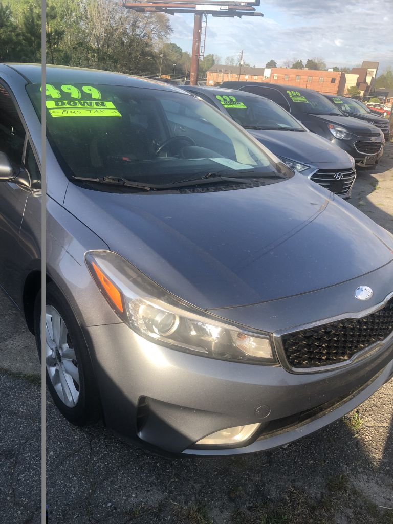 Photo 3 of this KIA FORTE