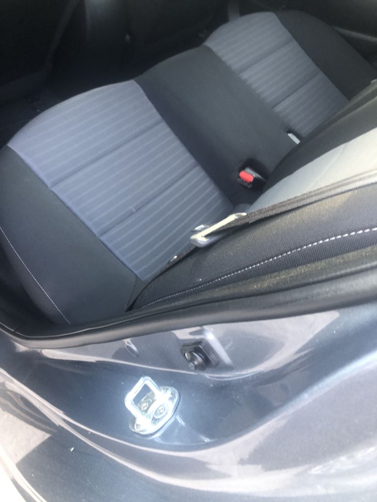 Photo 5 of this KIA FORTE