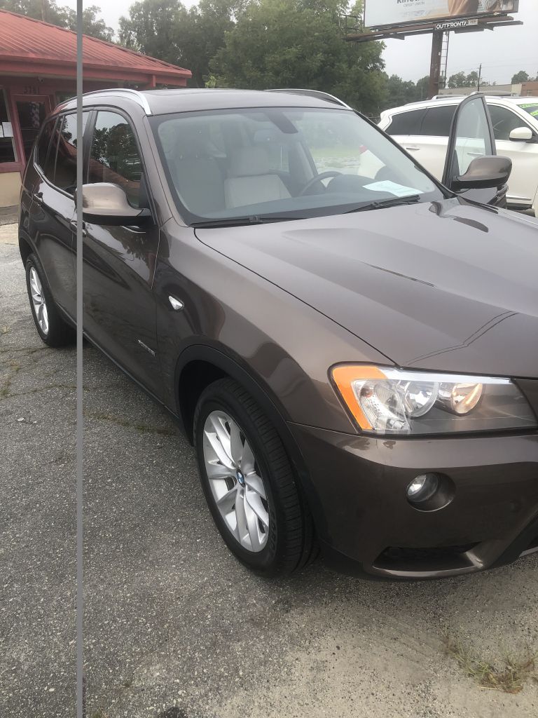 Photo 2 of this BMW X3