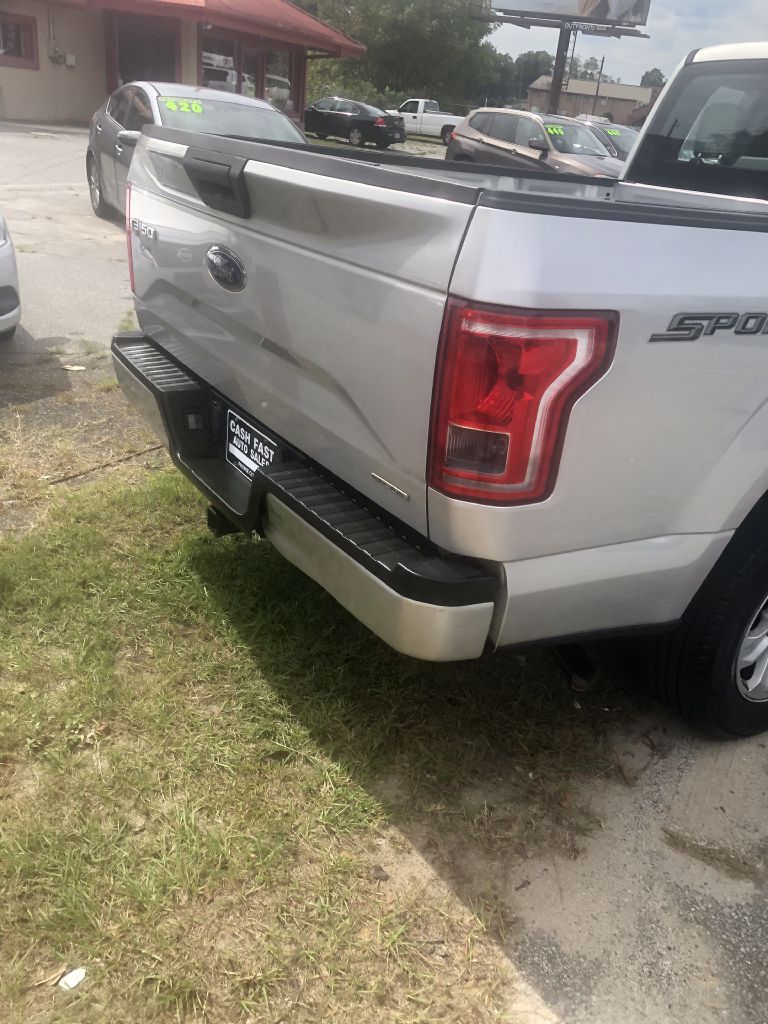 Photo 6 of this FORD F150 XL