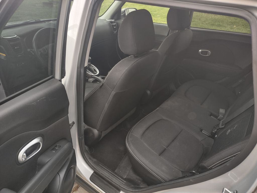 Photo 6 of this KIA SOUL