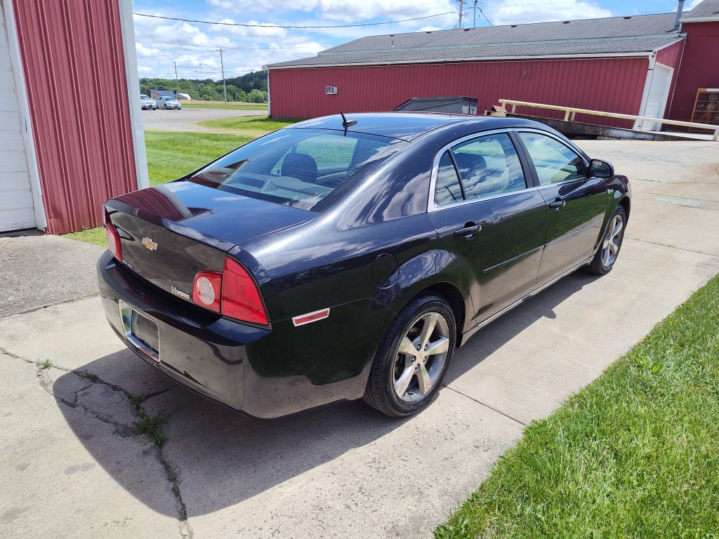 Photo 3 of this CHEVROLET MALIBU