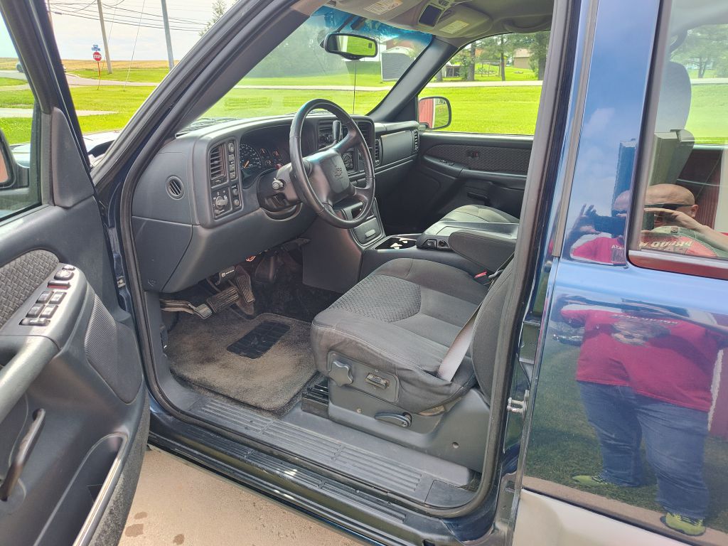 Photo 5 of this CHEVROLET AVALANCHE