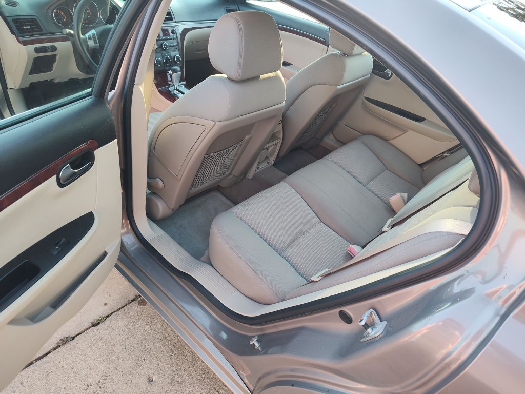 Photo 6 of this SATURN AURA