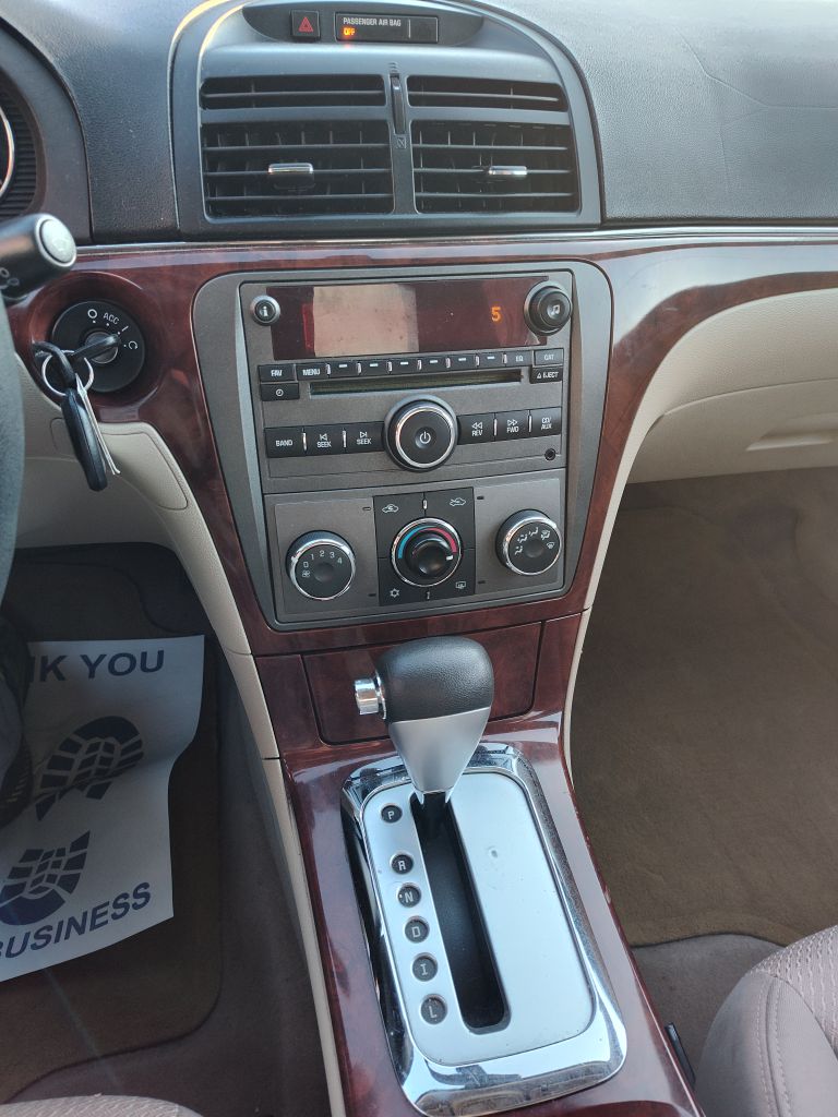 Photo 8 of this SATURN AURA