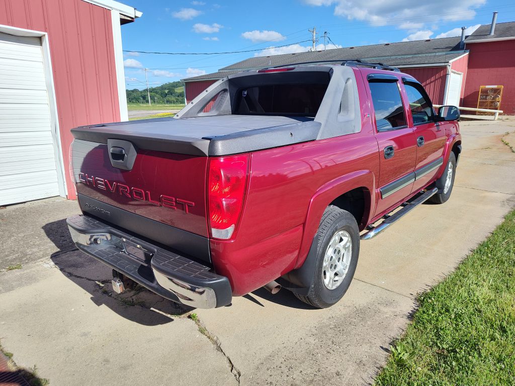 Photo 3 of this CHEVROLET AVALANCHE