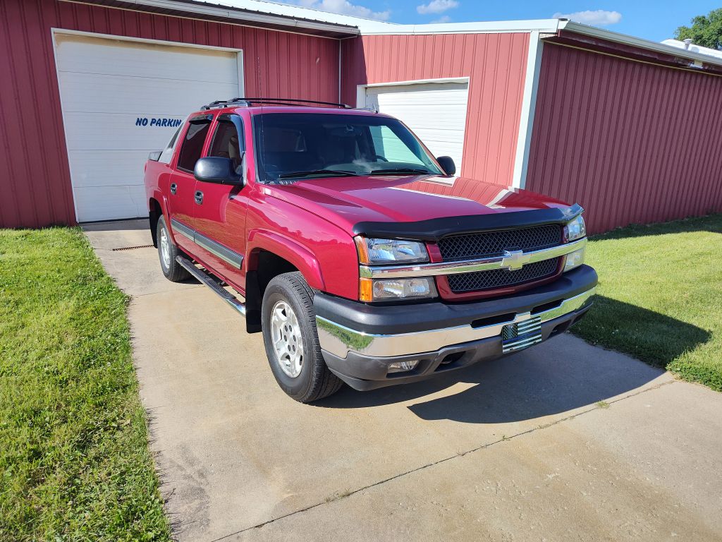 Photo 4 of this CHEVROLET AVALANCHE