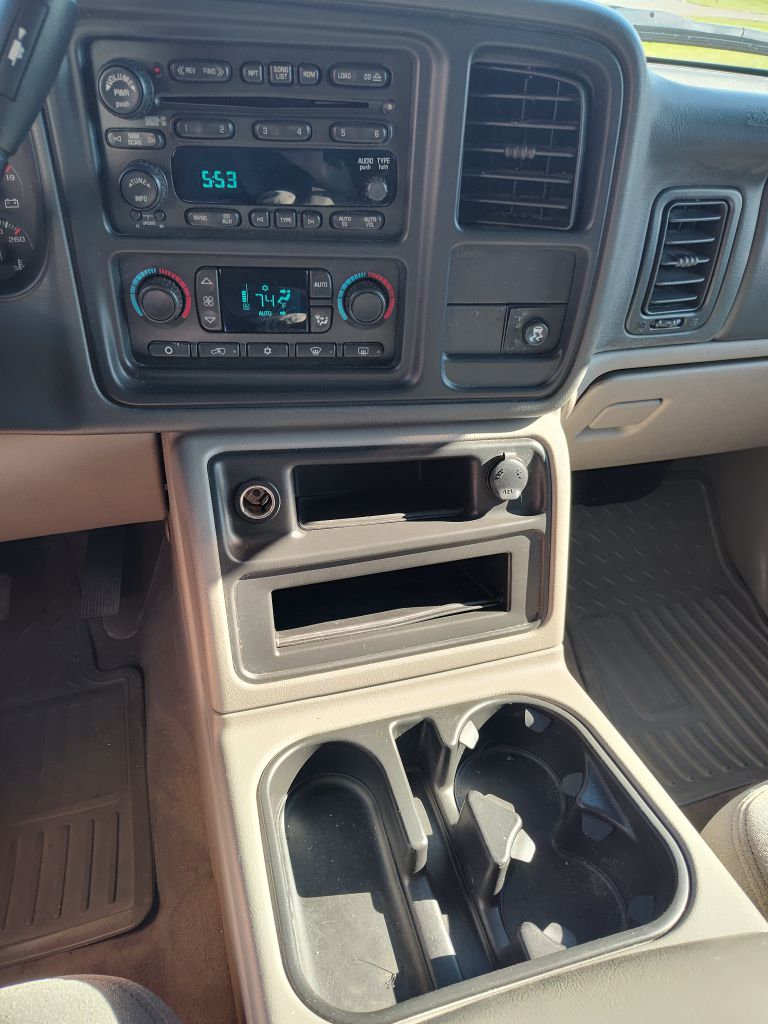 Photo 8 of this CHEVROLET AVALANCHE