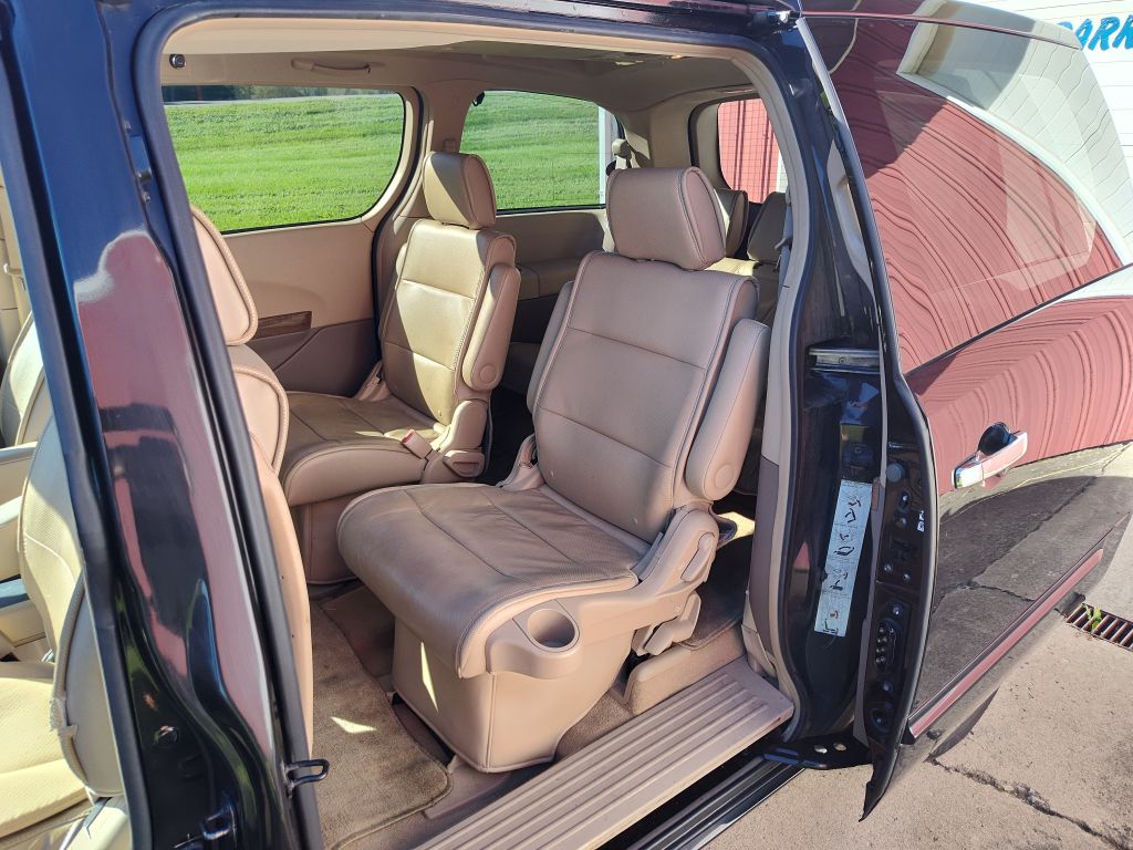 Photo 6 of this NISSAN QUEST