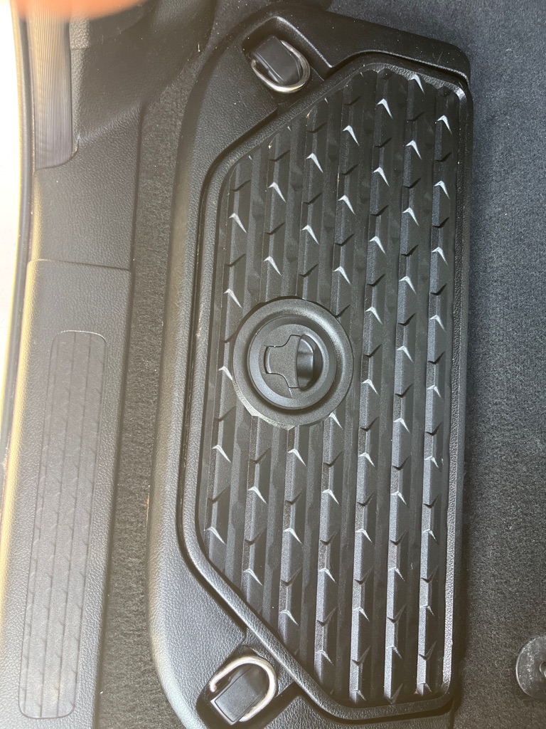 Photo 13 of this RAM 1500