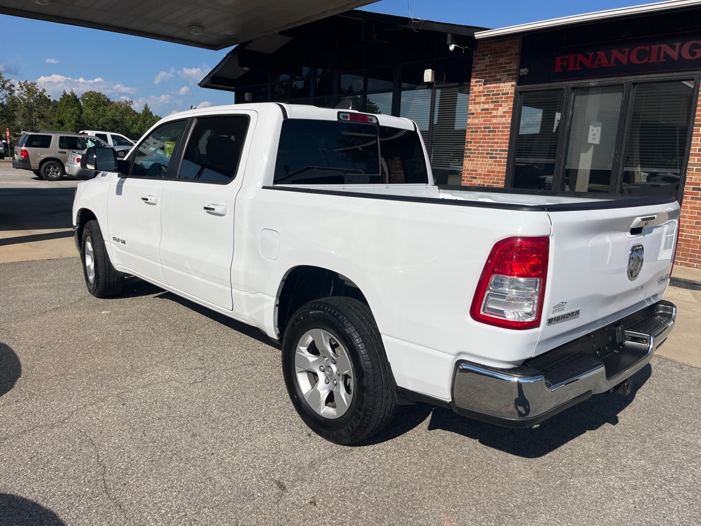 Photo 2 of this RAM 1500