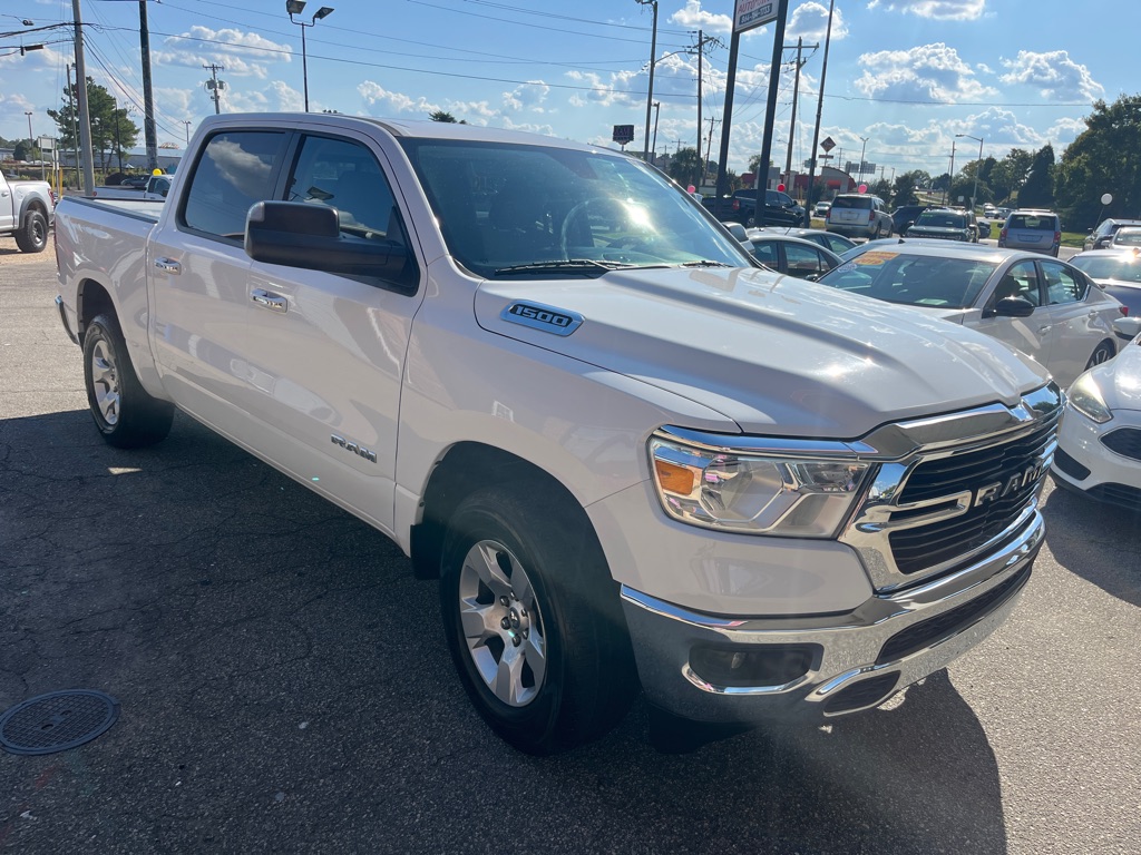 Photo 4 of this RAM 1500