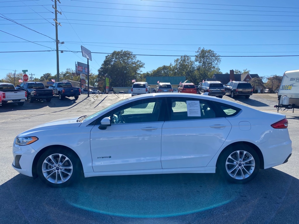 Photo 2 of this FORD FUSION