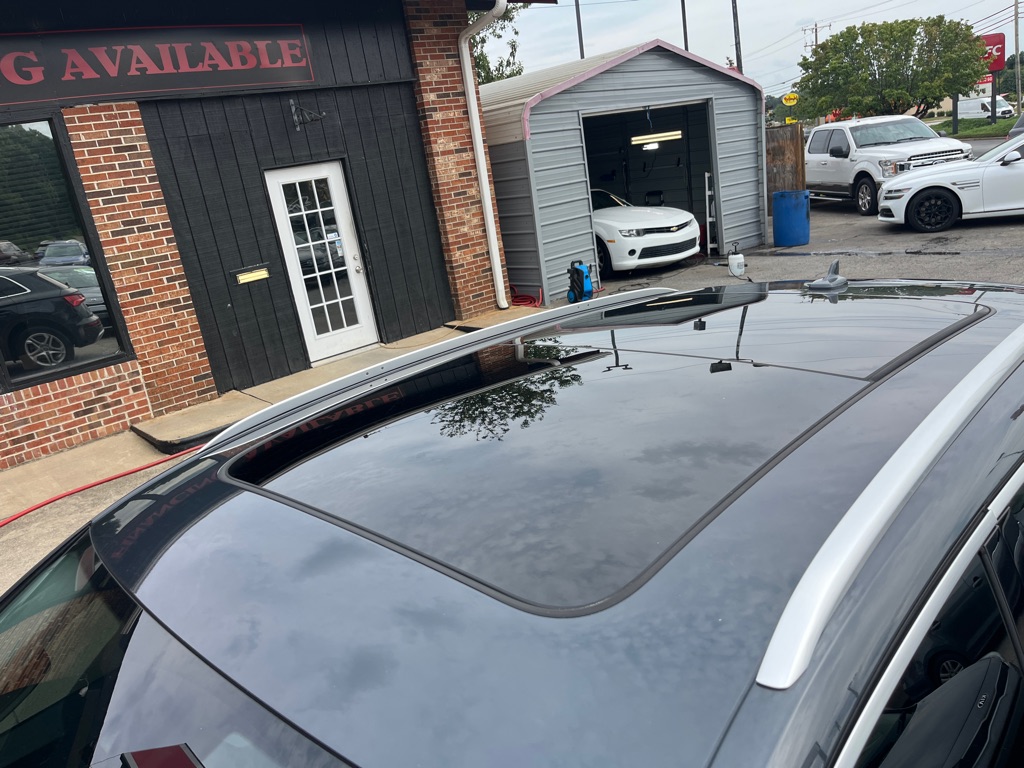 Photo 7 of this AUDI Q5