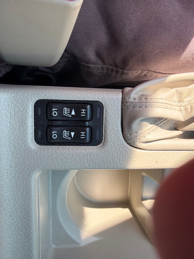 Photo 18 of this SUBARU IMPREZA