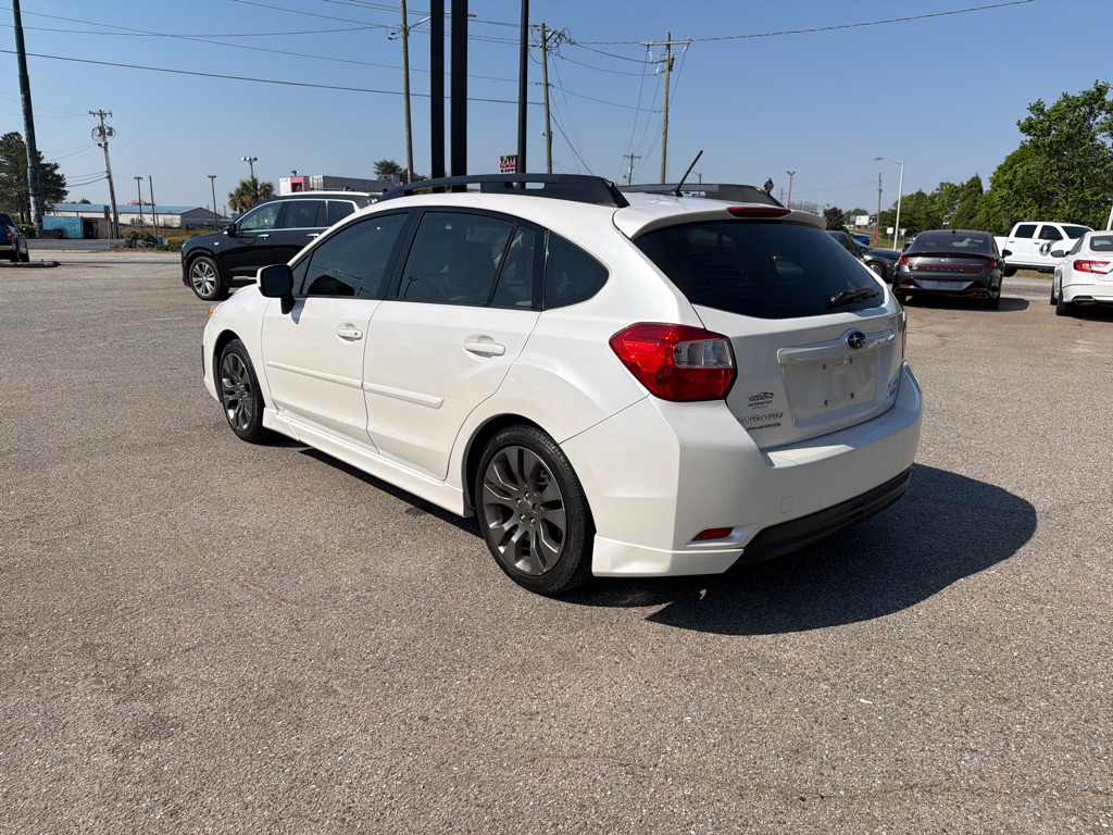 Photo 2 of this SUBARU IMPREZA