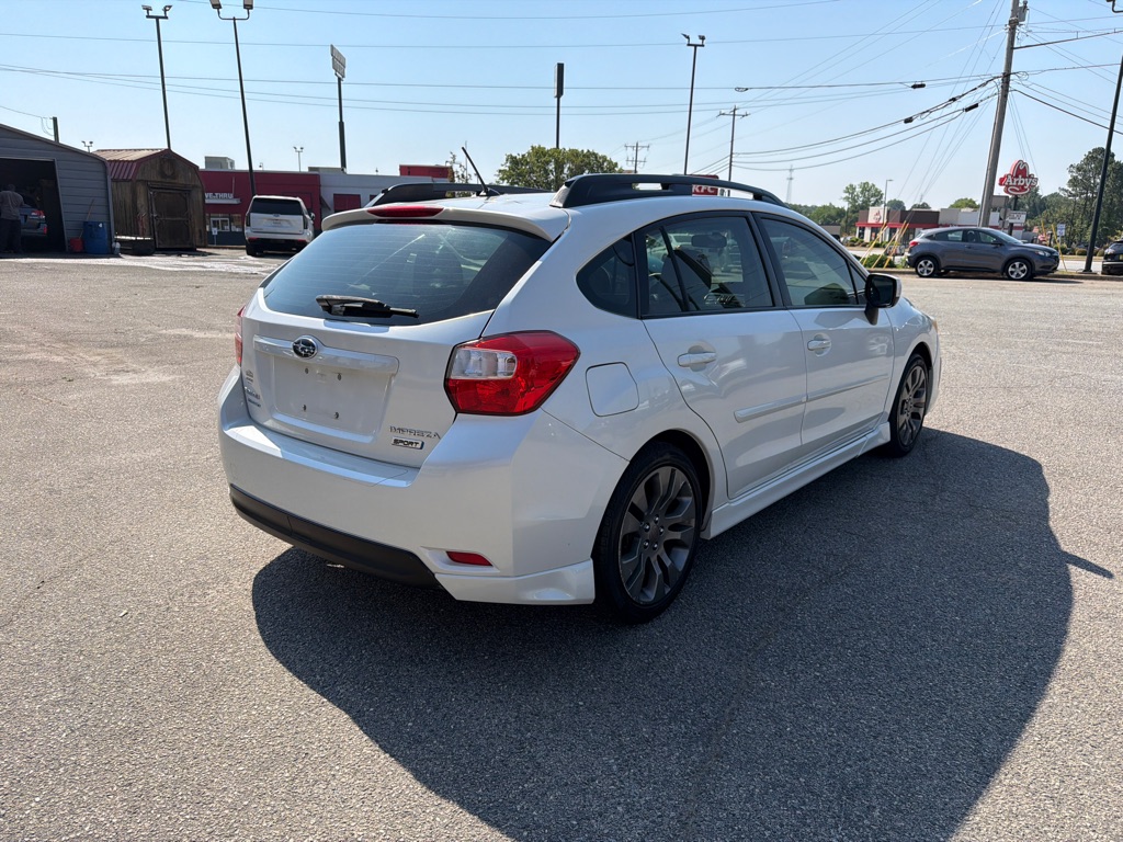 Photo 3 of this SUBARU IMPREZA