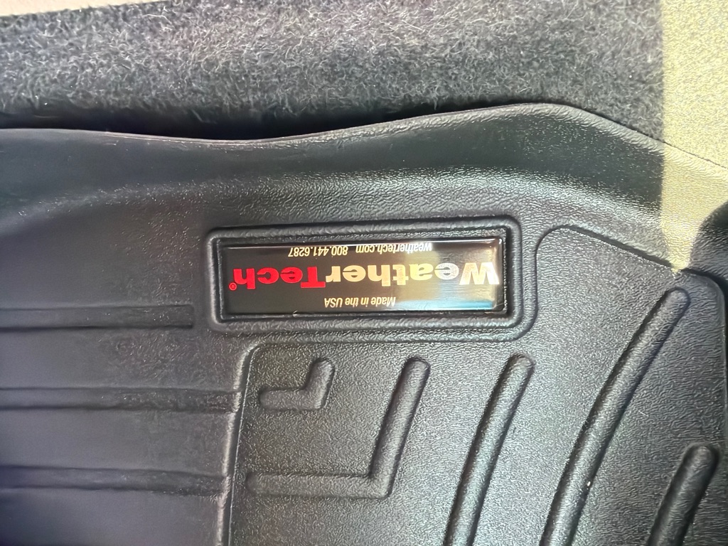 Photo 22 of this SUBARU IMPREZA