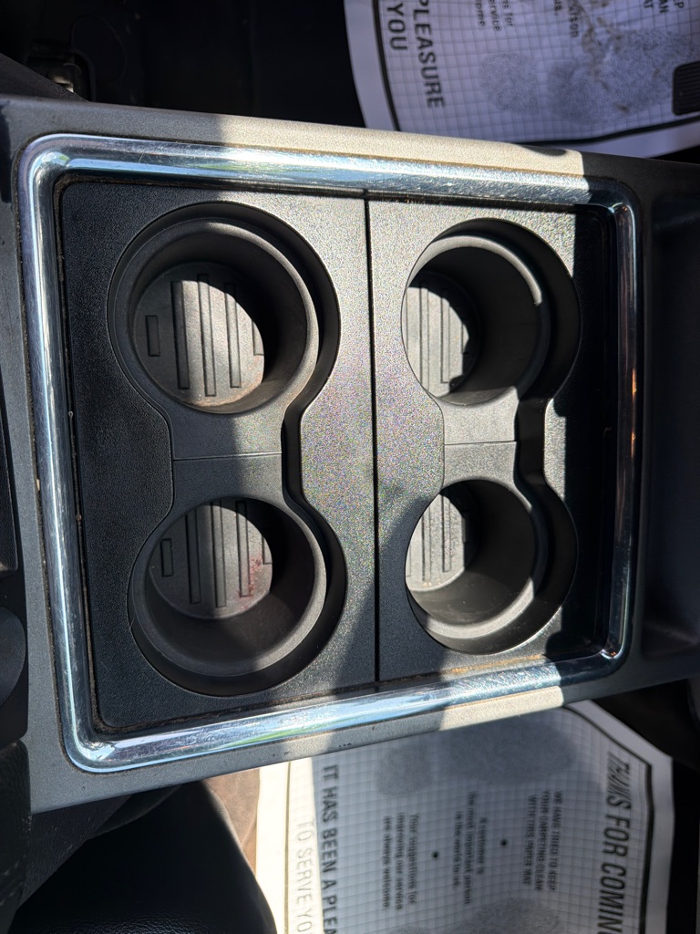 Photo 17 of this FORD F350