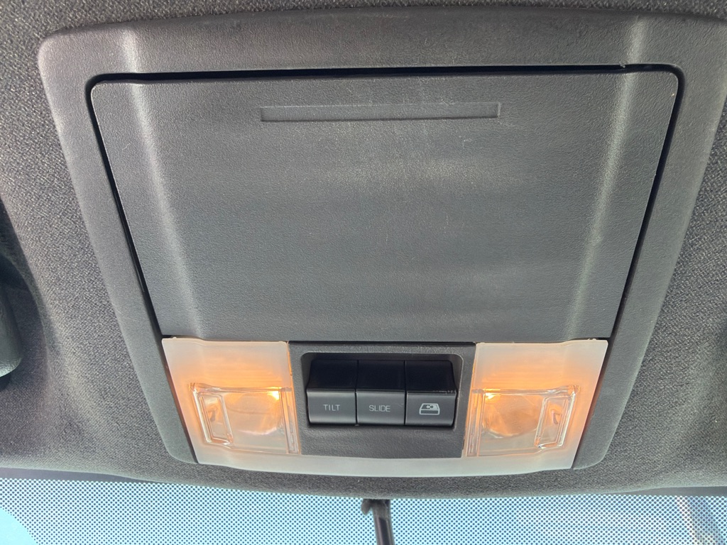 Photo 19 of this FORD F350