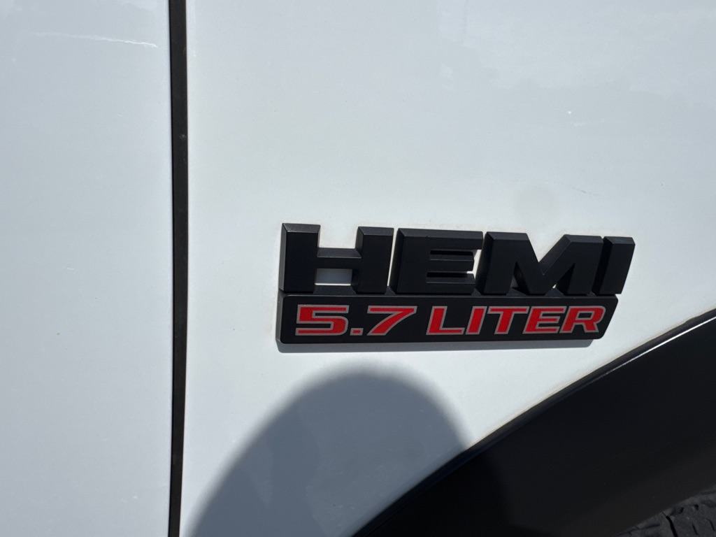 Photo 6 of this RAM 1500