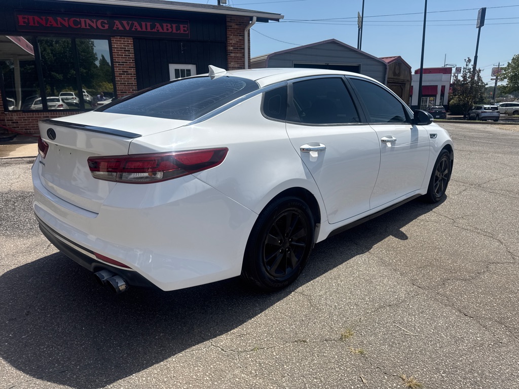 Photo 4 of this KIA OPTIMA