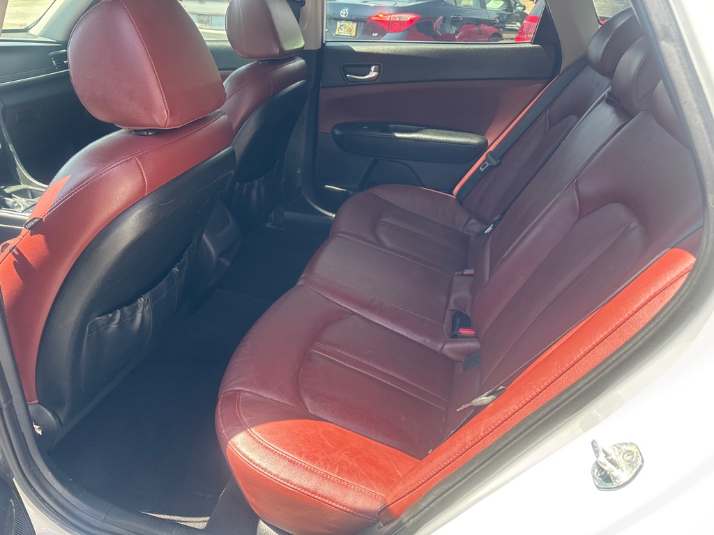 Photo 7 of this KIA OPTIMA