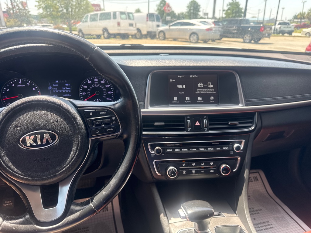 Photo 8 of this KIA OPTIMA