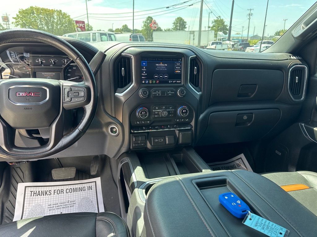 Photo 11 of this GMC SIERRA