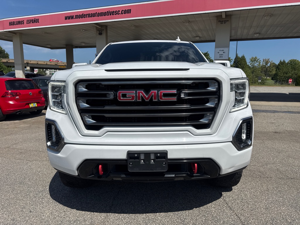 Photo 2 of this GMC SIERRA