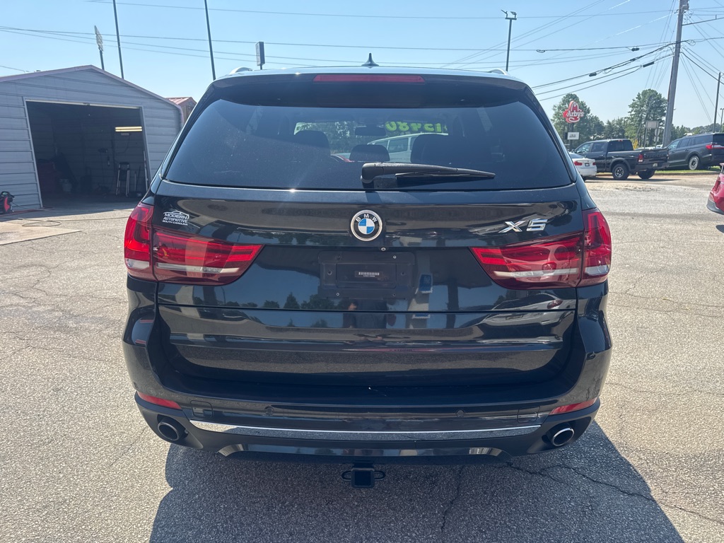 Photo 3 of this BMW X5