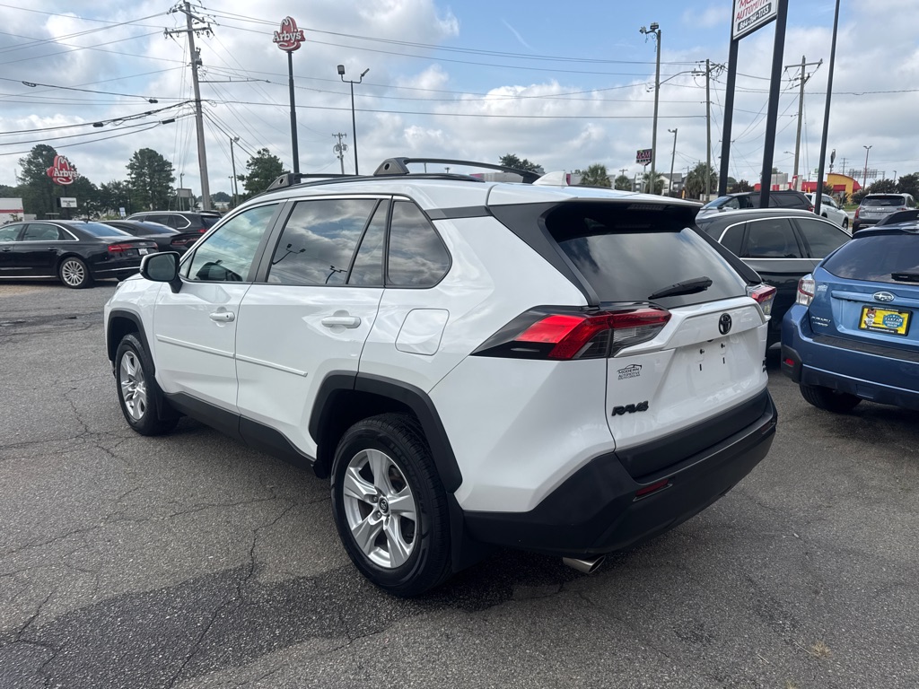 Photo 3 of this TOYOTA RAV4