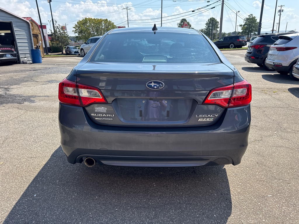 Photo 3 of this SUBARU LEGACY