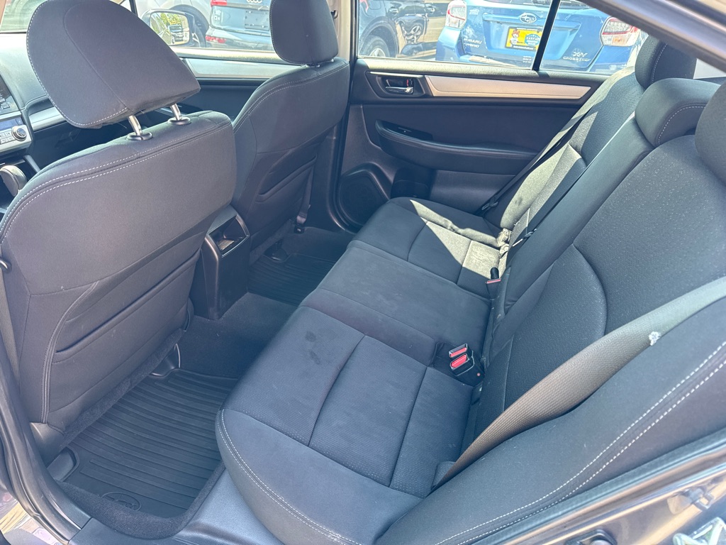 Photo 7 of this SUBARU LEGACY