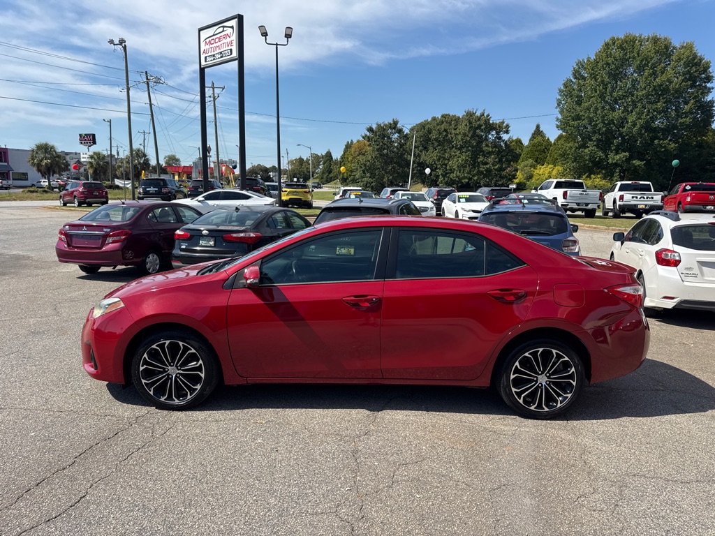 Photo 2 of this TOYOTA COROLLA