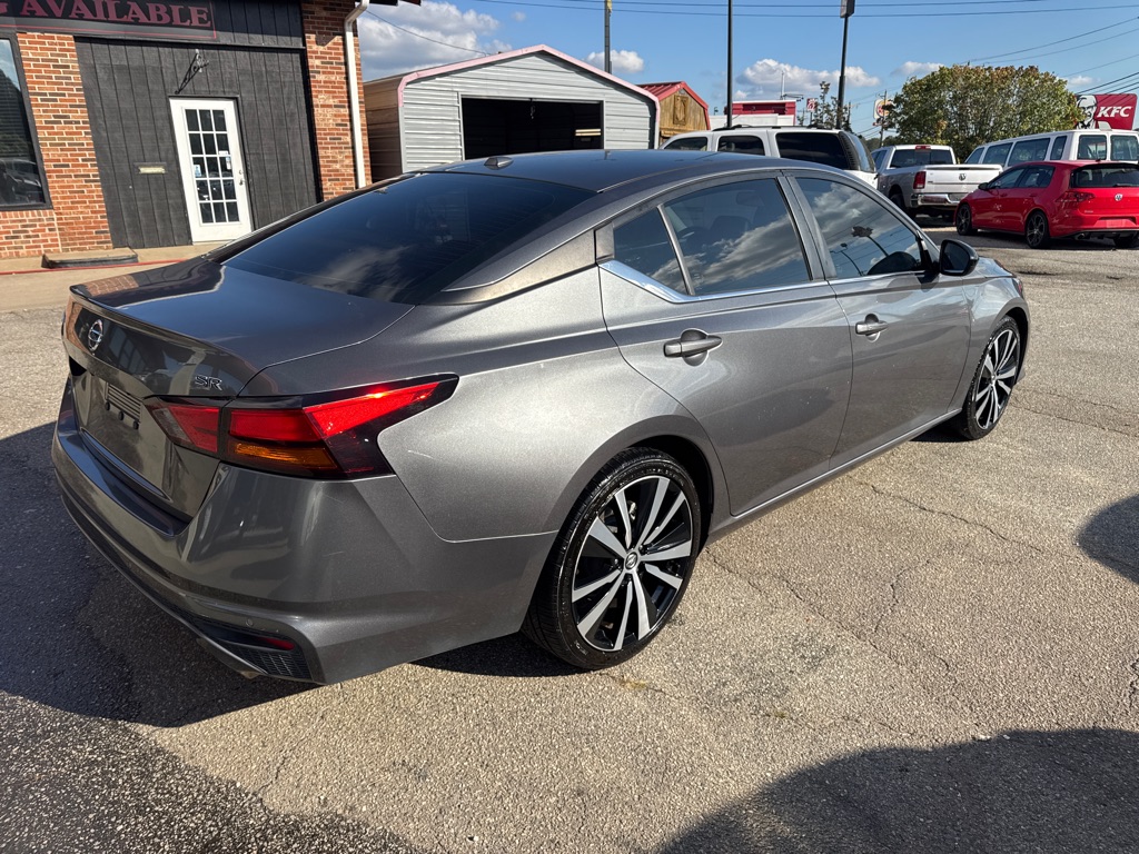 Photo 5 of this NISSAN ALTIMA