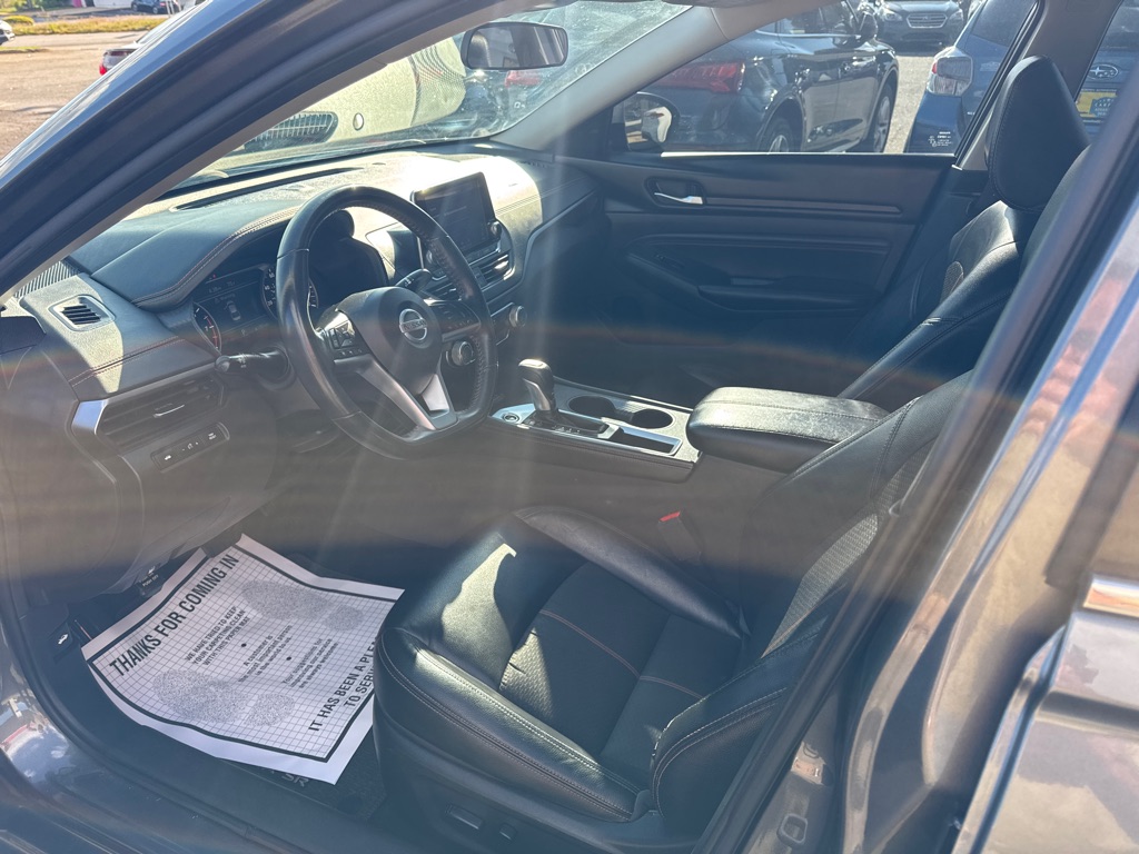 Photo 7 of this NISSAN ALTIMA