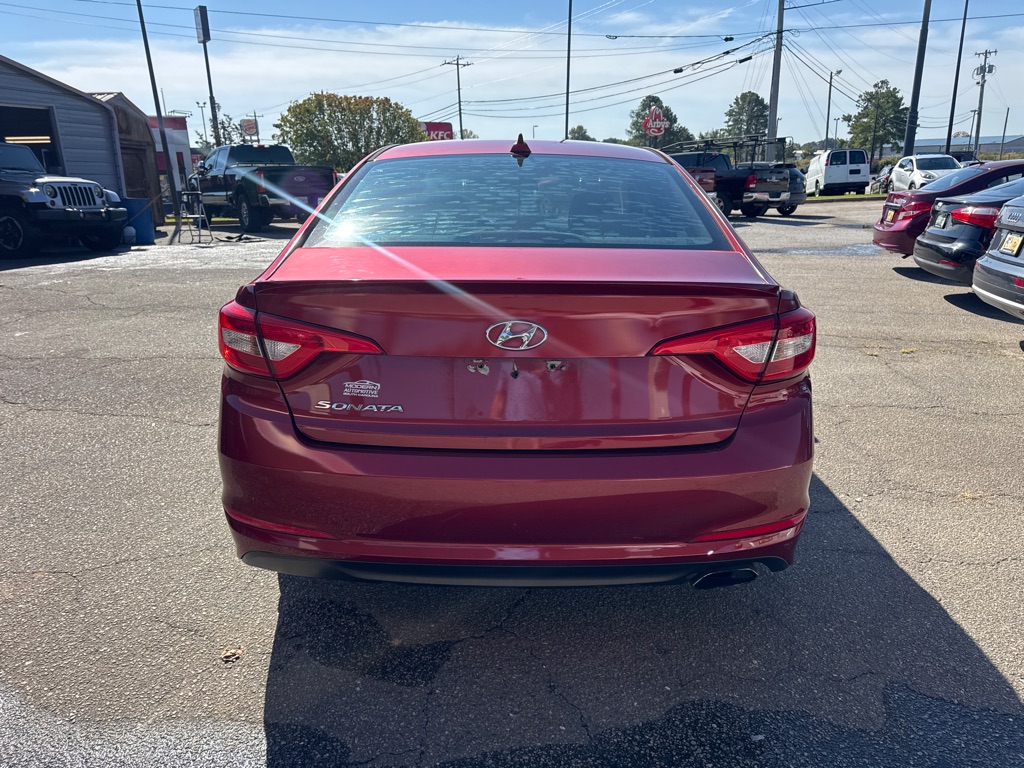 Photo 4 of this HYUNDAI SONATA