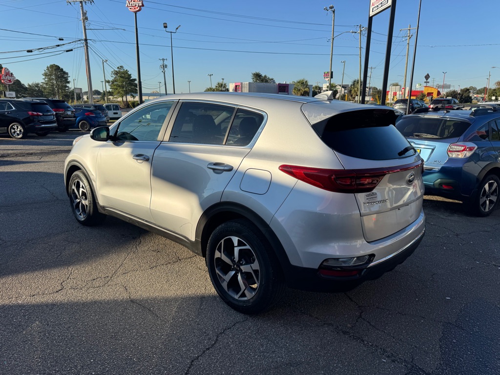 Photo 3 of this KIA SPORTAGE