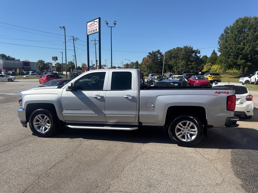 Photo 2 of this CHEVROLET SILVERADO 1500